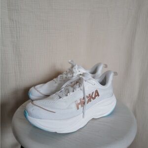 Hoka White Skyflow Running Shoes